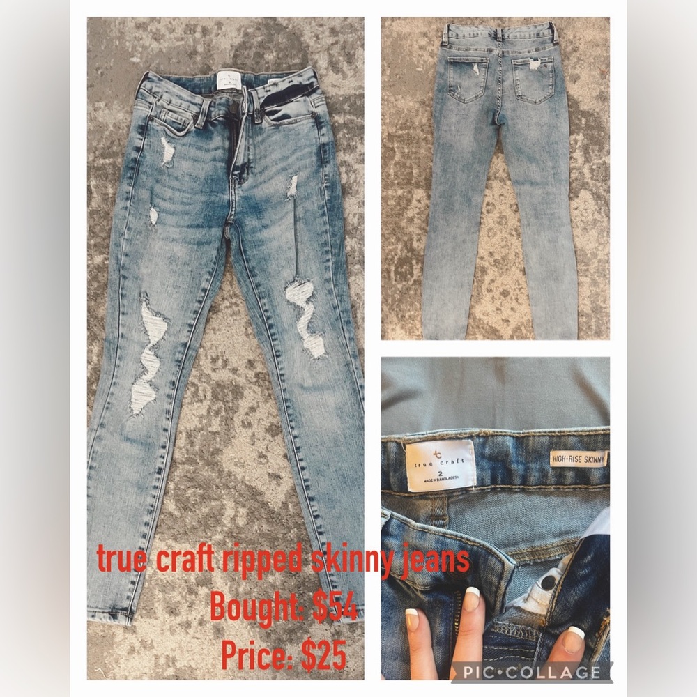 High-Rise Skinny Jeans. Size: 2